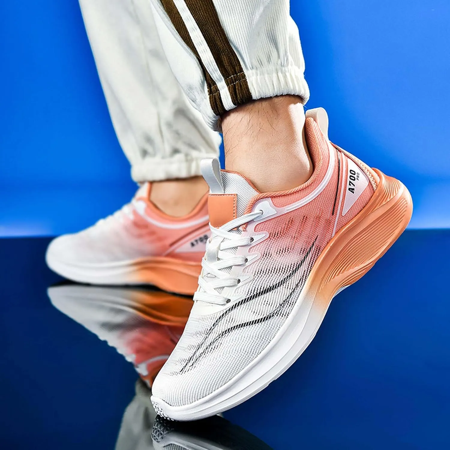 Men's Running Shoes Fashion Sneakers Lightweight Breathable Mesh Lace Up Mesh Walking Shoes Workout Casual Sports Shoes Cross Training Sneakers Women's Running Shoes
