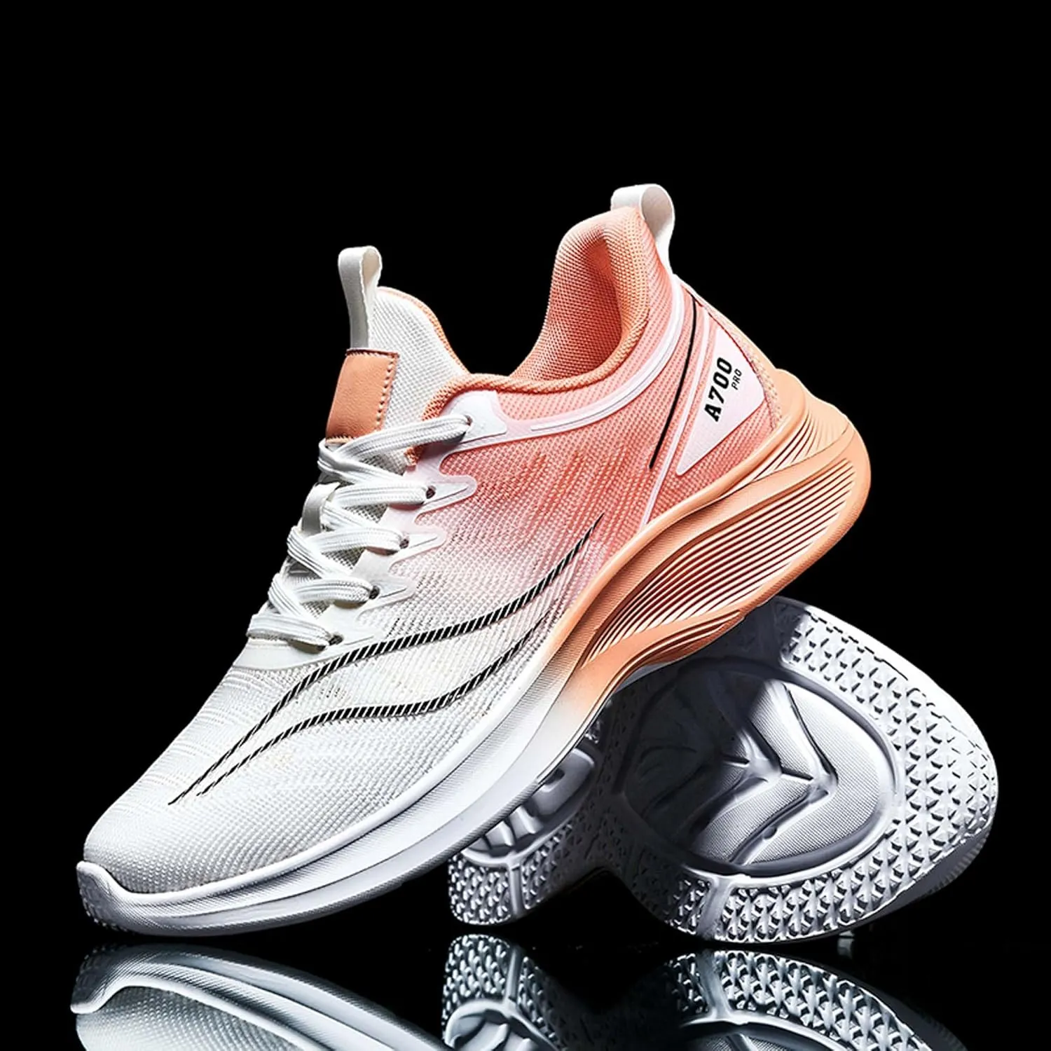 Men's Running Shoes Fashion Sneakers Lightweight Breathable Mesh Lace Up Mesh Walking Shoes Workout Casual Sports Shoes Cross Training Sneakers Women's Running Shoes