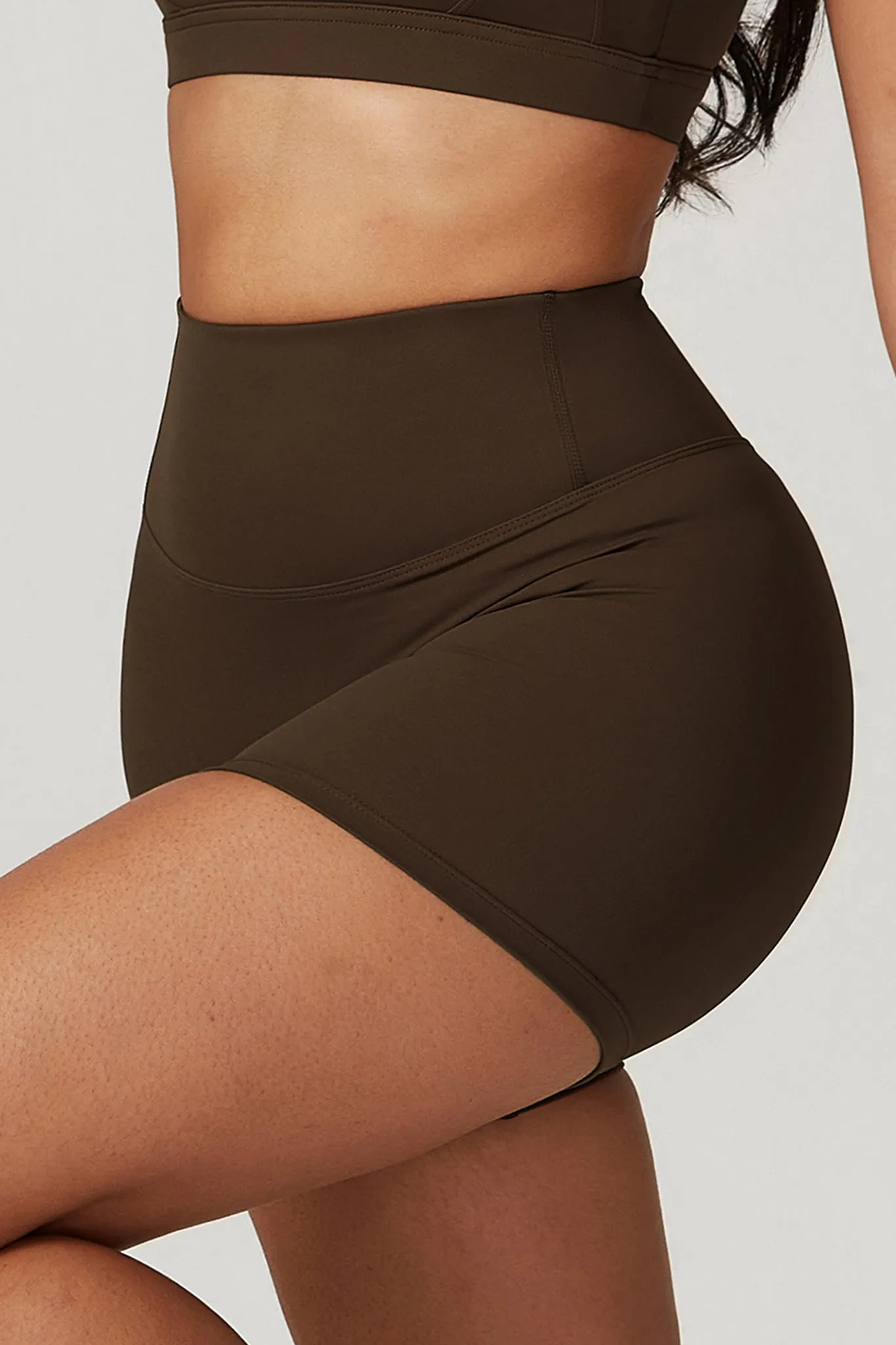 UltraFlex High-Waist Active Shorts - Dark Chocolate Brown